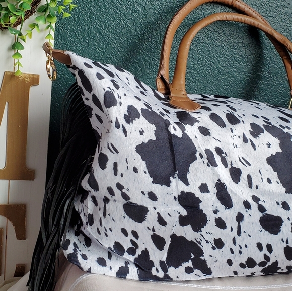 Cow Print Weekender Bag - Picture 3 of 3